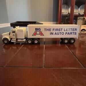 Vintage Peterbilt Big A Auto Parts Tractor Trailer w Box 18 Wheeler Part #3535